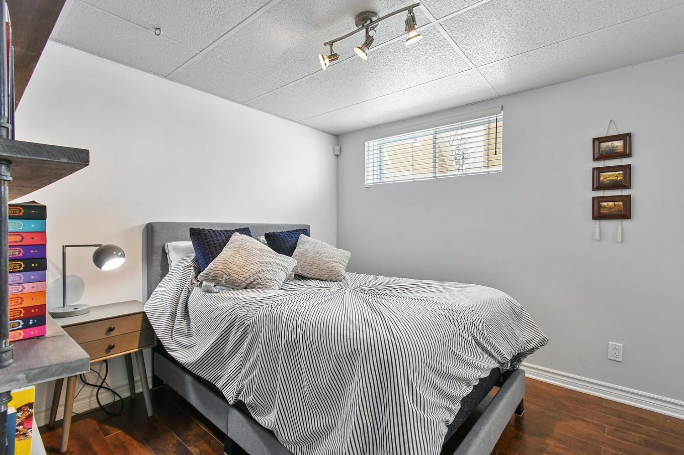 Chambre à coucher - 381 Rue Des Eaux-Vives, Saint-Jérôme, QC - Indoor Photo Showing Bedroom