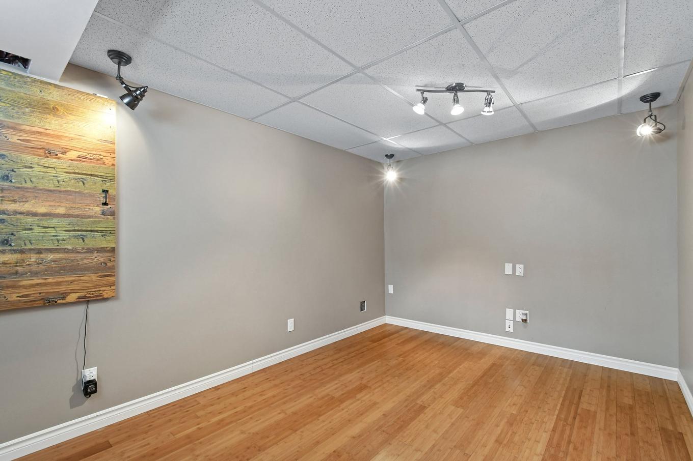 Chambre à coucher - 381 Rue Des Eaux-Vives, Saint-Jérôme, QC - Indoor Photo Showing Other Room