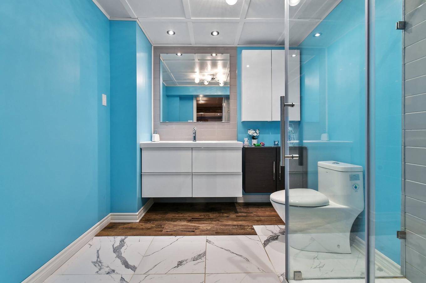 Salle de bains - 381 Rue Des Eaux-Vives, Saint-Jérôme, QC - Indoor Photo Showing Bathroom