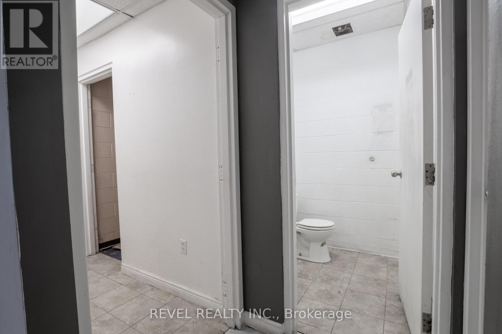 First bathroom - 748 Richmond Street, London East (East F), ON