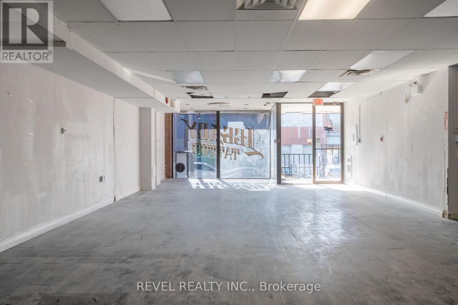 Second Floor Unit. - 748 Richmond Street, London East (East F), ON