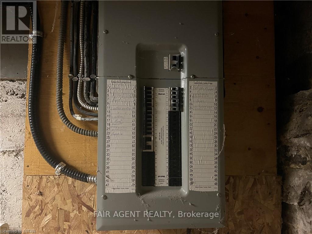 2442 Highway 520, Magnetawan, ON - Indoor Photo Showing Basement