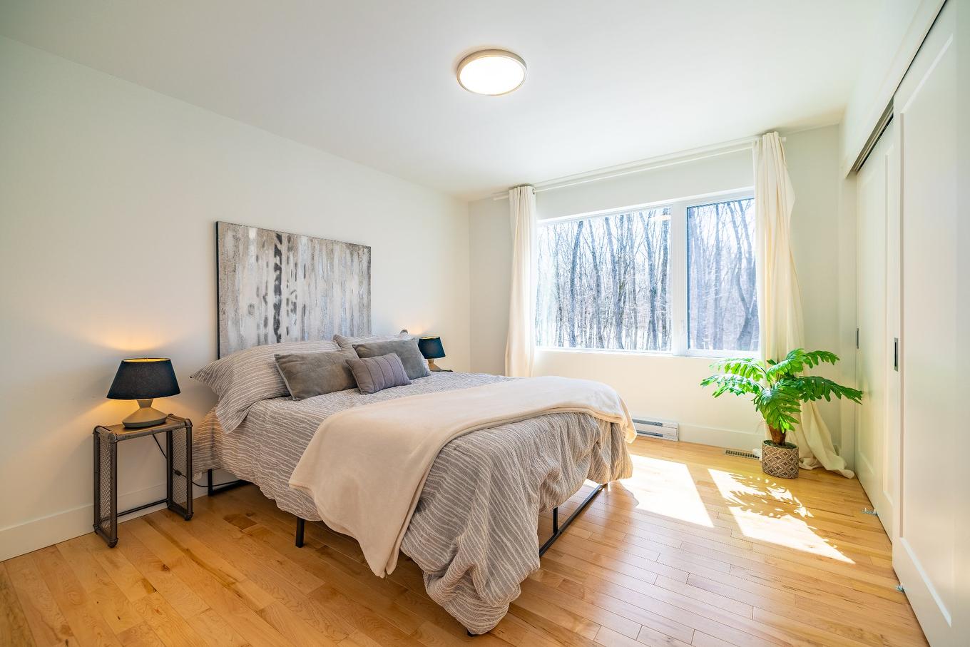 Aerial photo - 14 Ch. Des Colibris, Saint-Hippolyte, QC - Indoor Photo Showing Bedroom