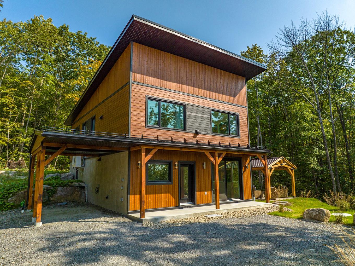 Aerial photo - 14 Ch. Des Colibris, Saint-Hippolyte, QC - Outdoor