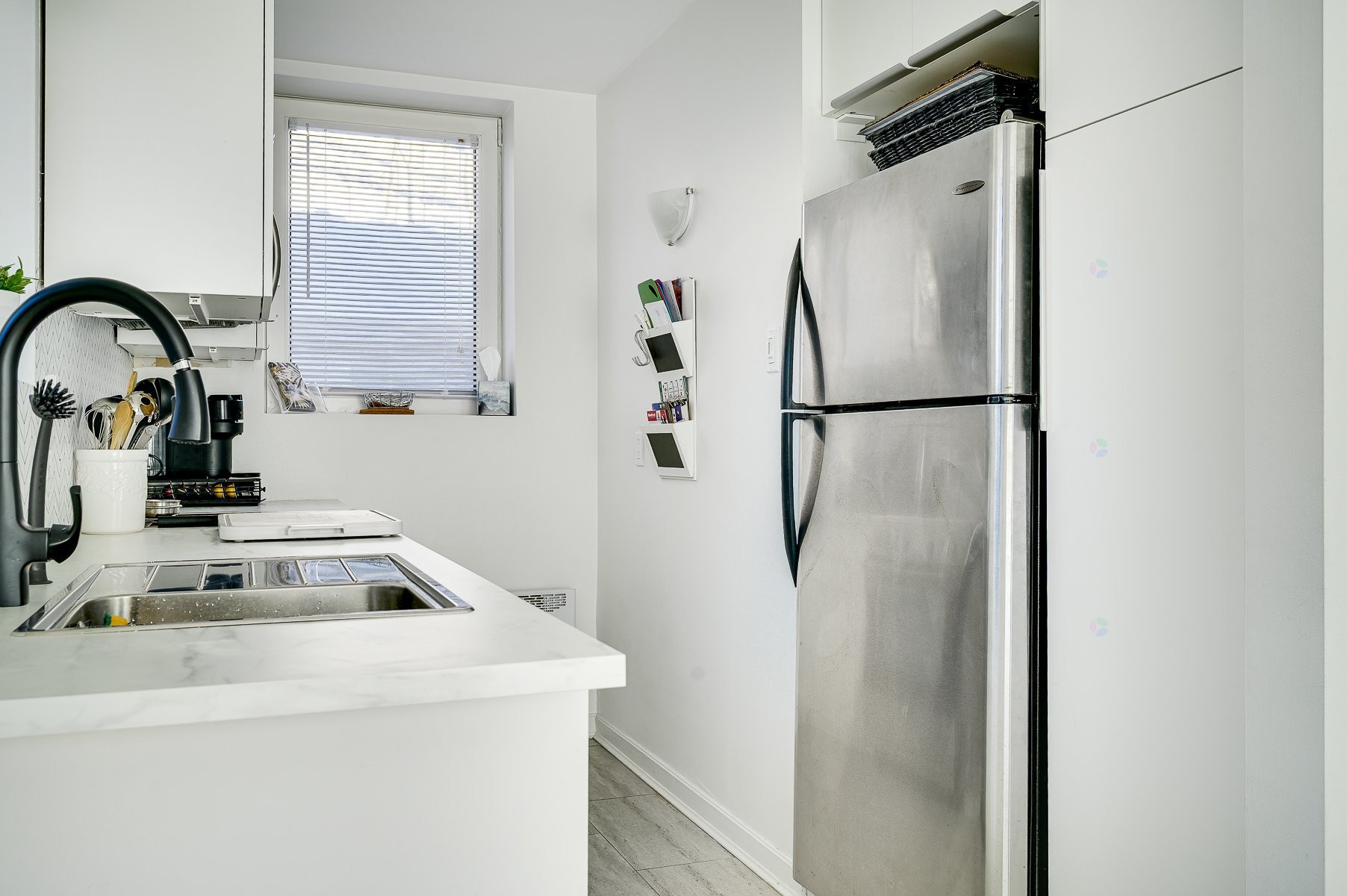 Cuisine - 101-265 Ch. Des Faîtières, Piedmont, QC - Indoor Photo Showing Kitchen With Double Sink