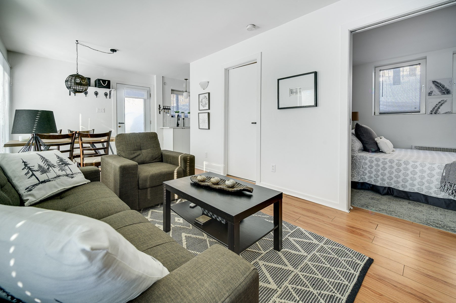 Salon - 101-265 Ch. Des Faîtières, Piedmont, QC - Indoor Photo Showing Living Room