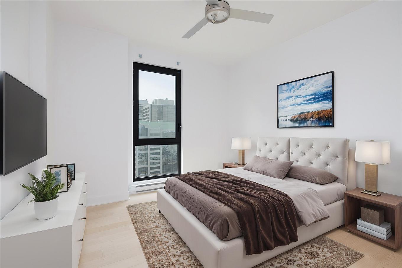 Bedroom - 2045-1414 Rue Chomedey, Montréal (Ville-Marie), QC - Indoor Photo Showing Bedroom