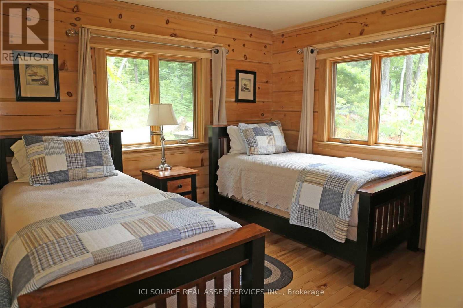 A - 1016 Twin Pine Lane, Frontenac, ON - Indoor Photo Showing Bedroom