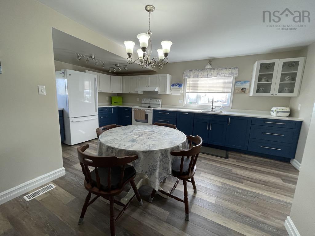 15715 Cabot Trail, Chéticamp, NS