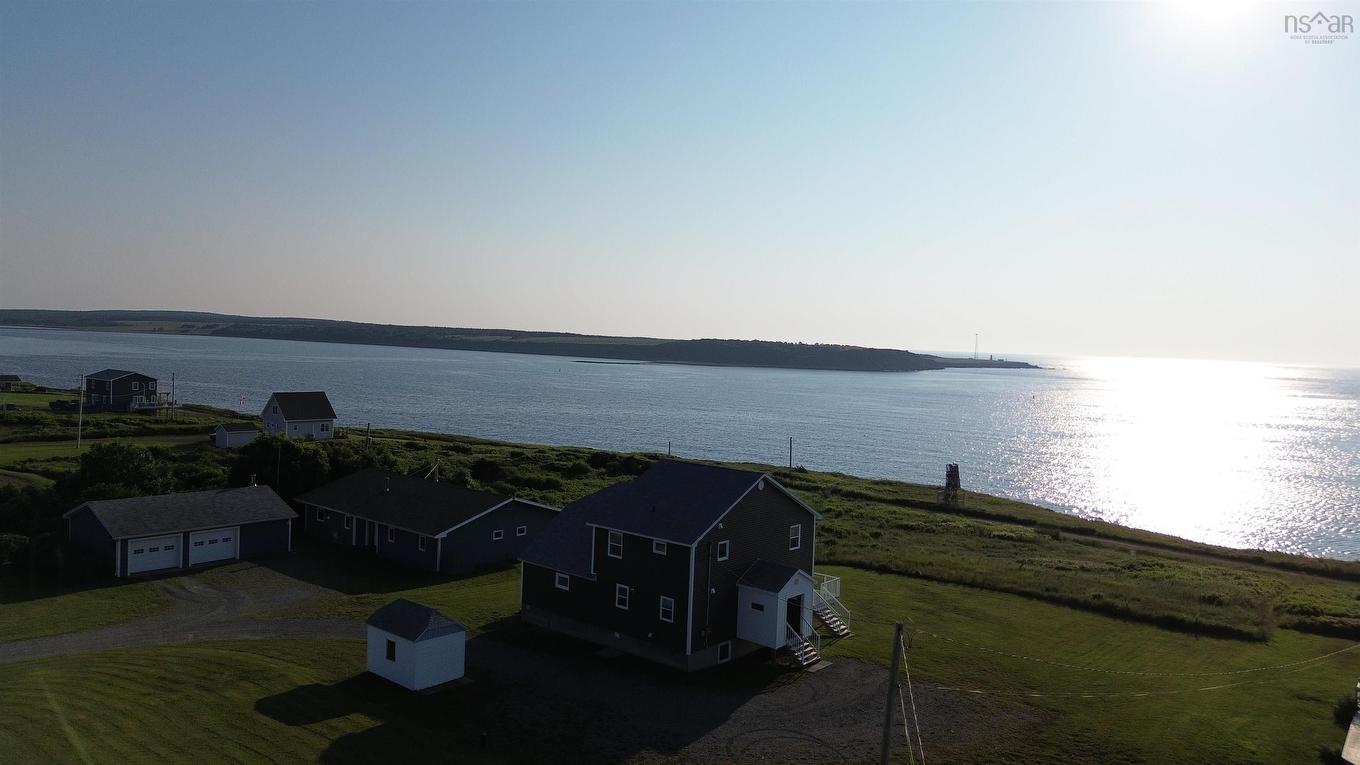 15715 Cabot Trail, Chéticamp, NS