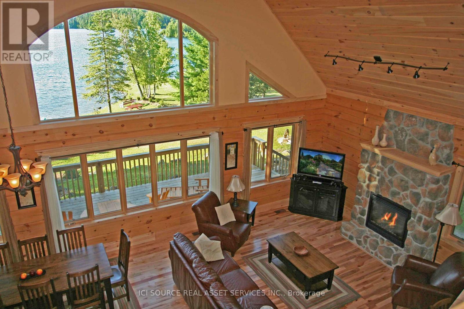 B - 1016 Twin Pine Lane, Frontenac, ON