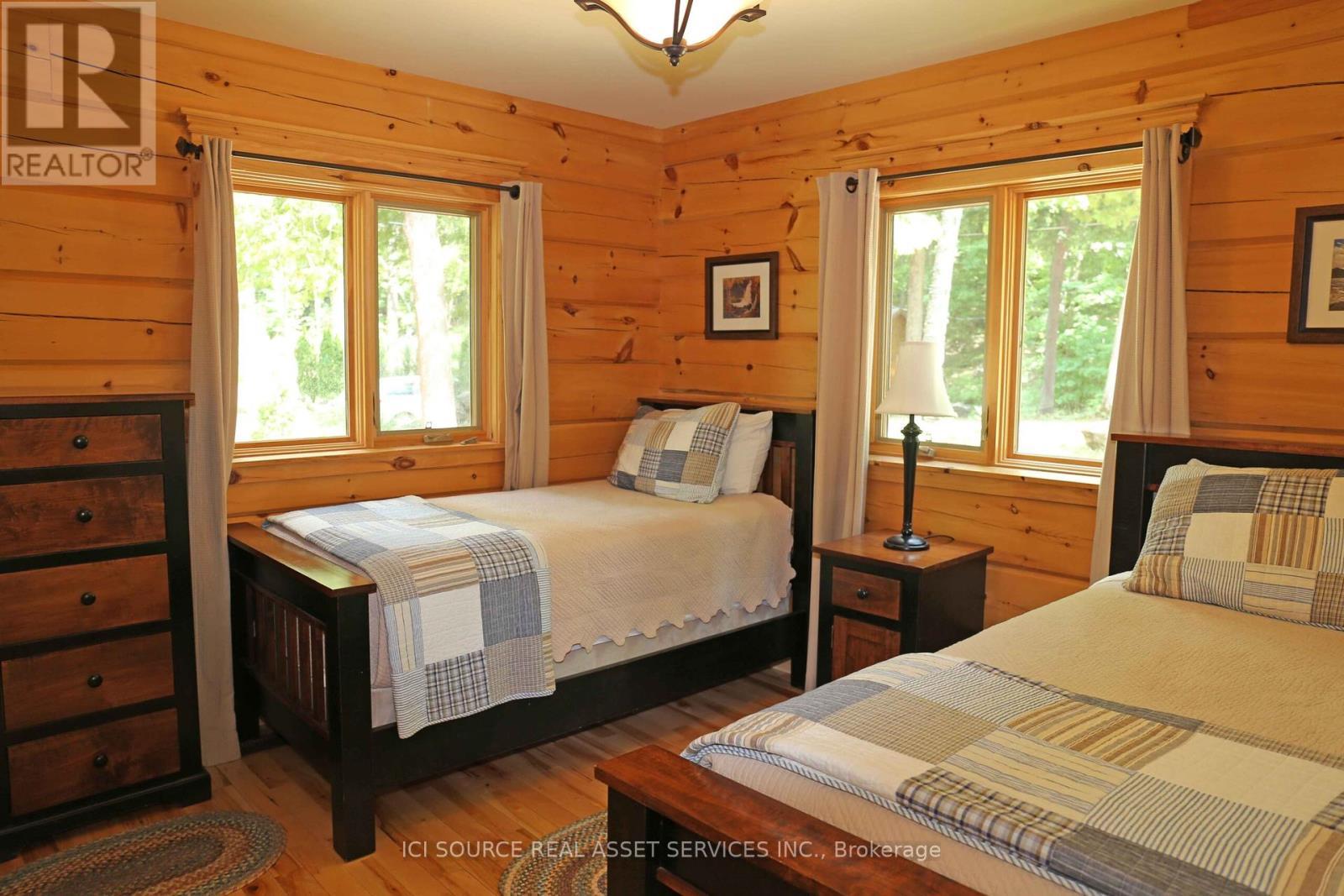 B - 1016 Twin Pine Lane, Frontenac, ON