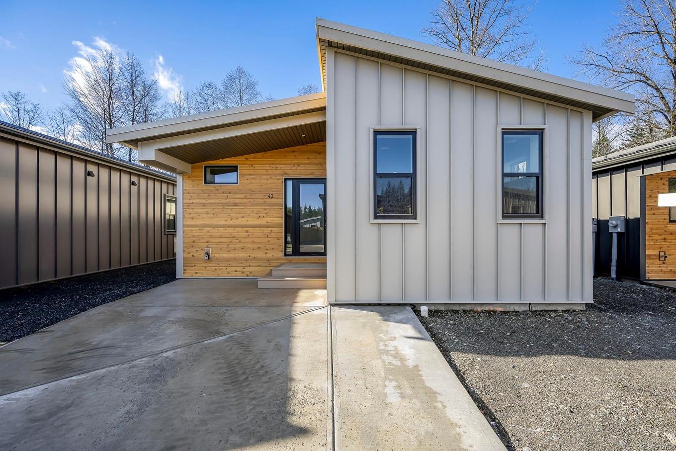 41-3025 Royston Rd, Cumberland, BC