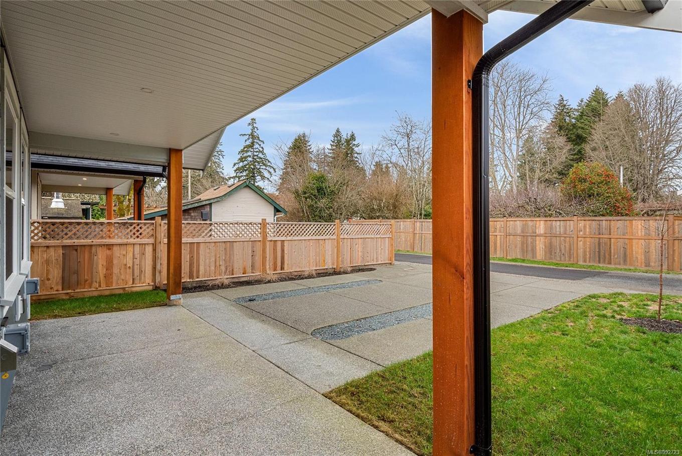 635 5Th St, Courtenay, BC