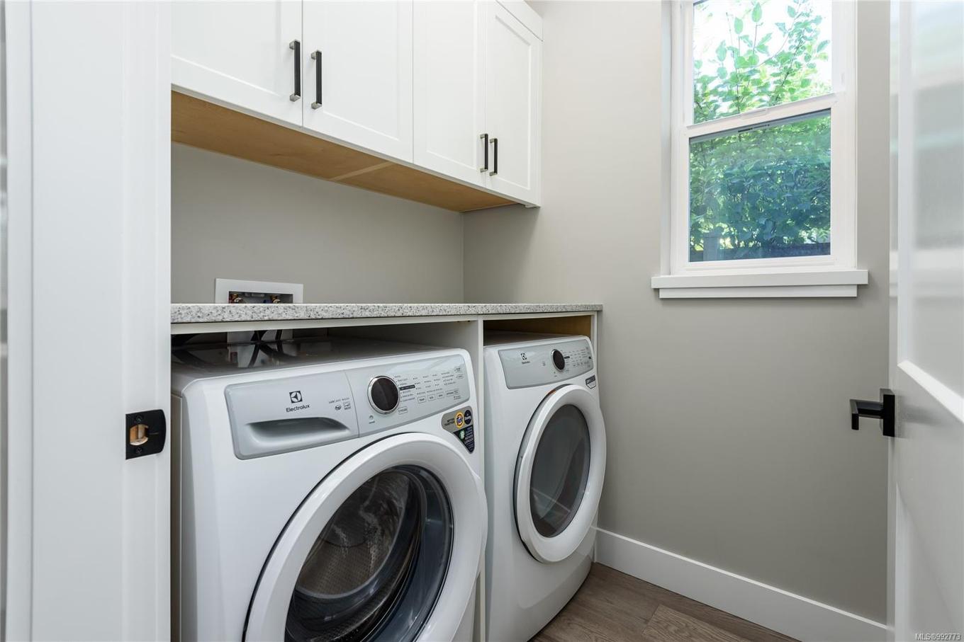 649 5Th St, Courtenay, BC