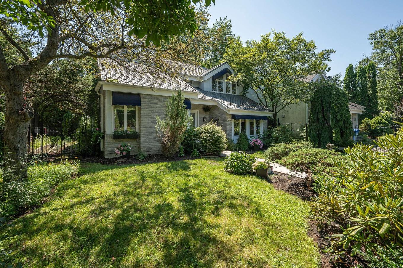 Frontage - 1235 Rue Des Éperviers, Longueuil (Le Vieux-Longueuil), QC - Outdoor