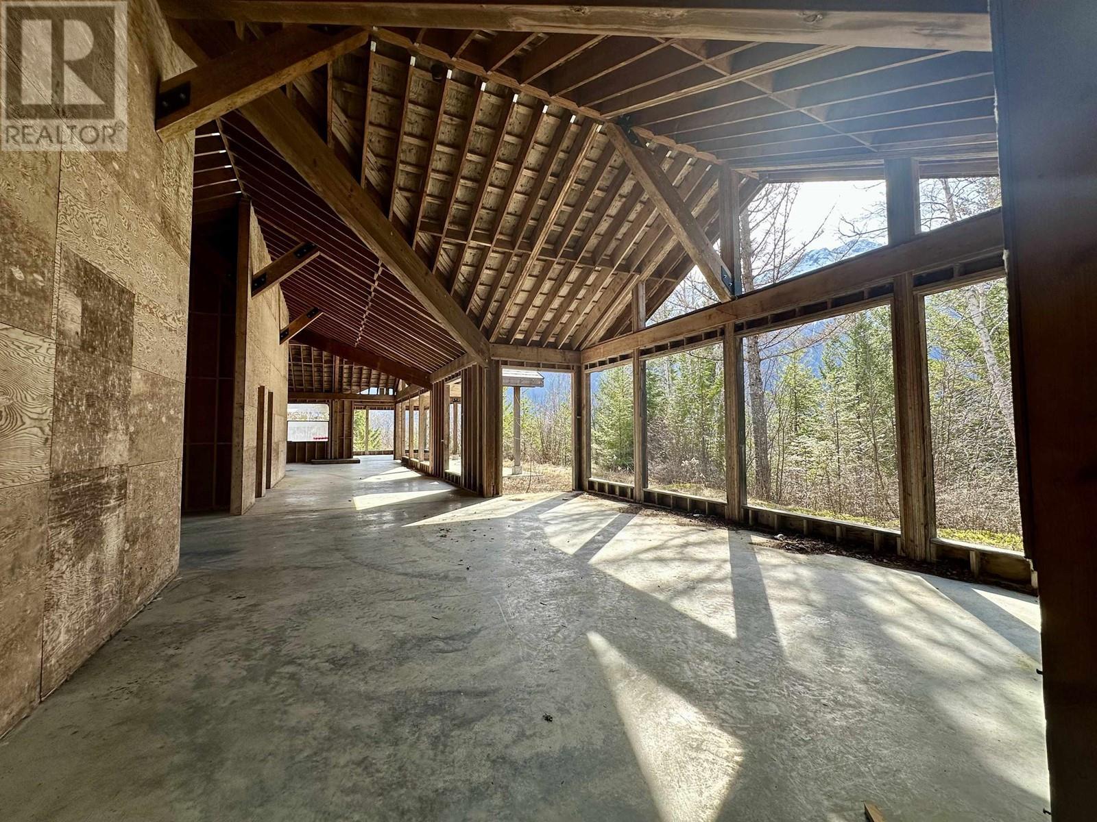 2712 Egan Road, Bella Coola, BC - Indoor Photo Showing Other Room