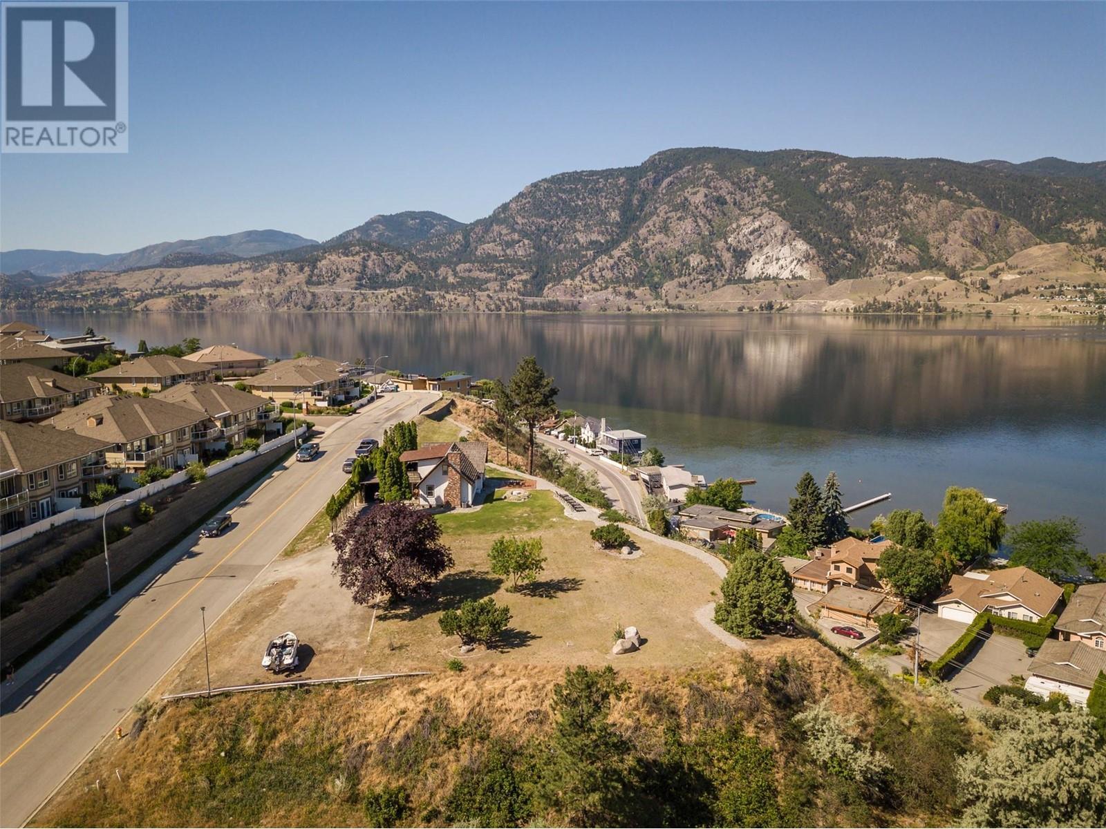 3921 Finnerty Road, Penticton, BC