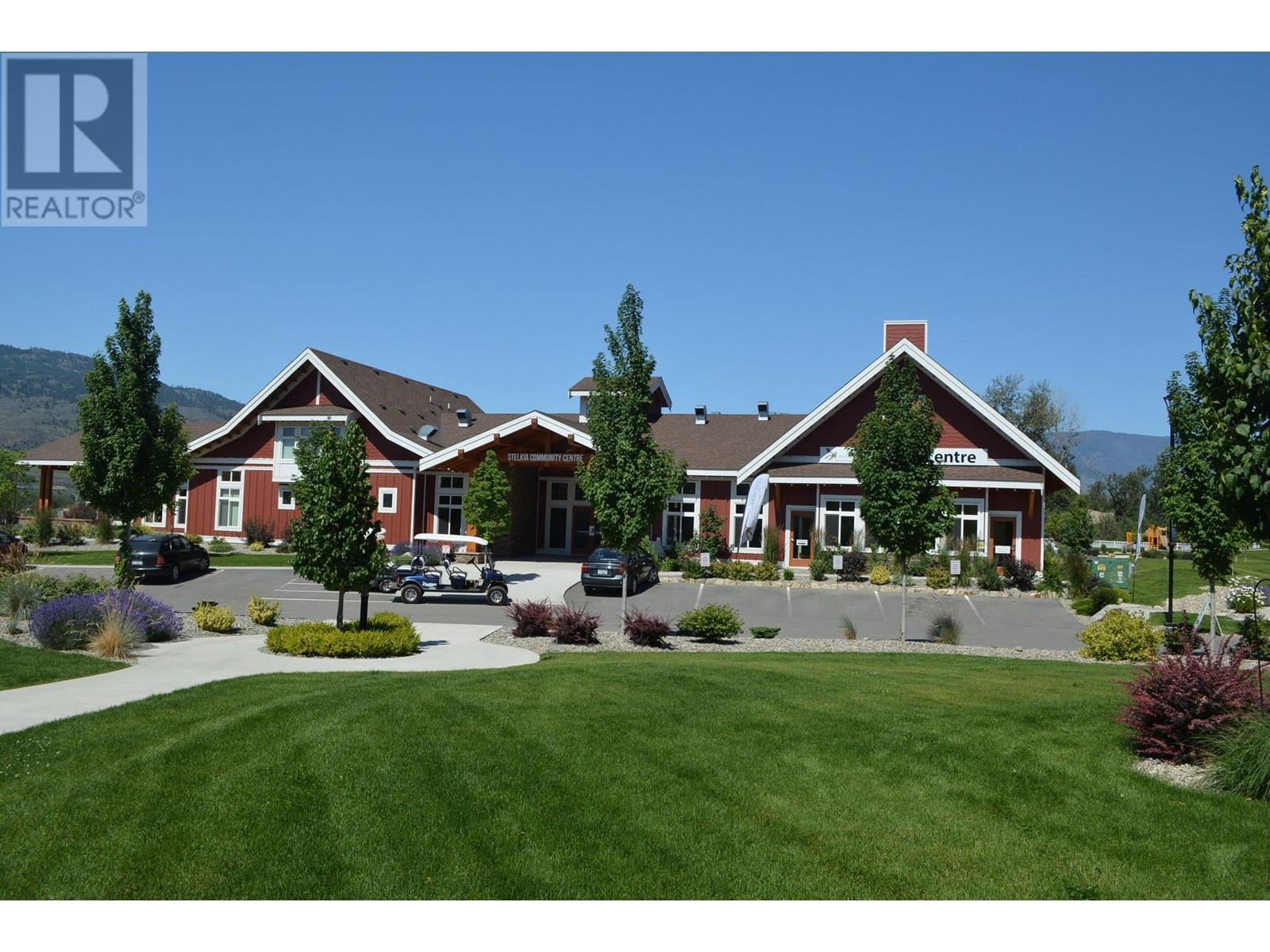 2450 Radio Tower Road Unit# 126, Oliver, BC - Outdoor With Facade