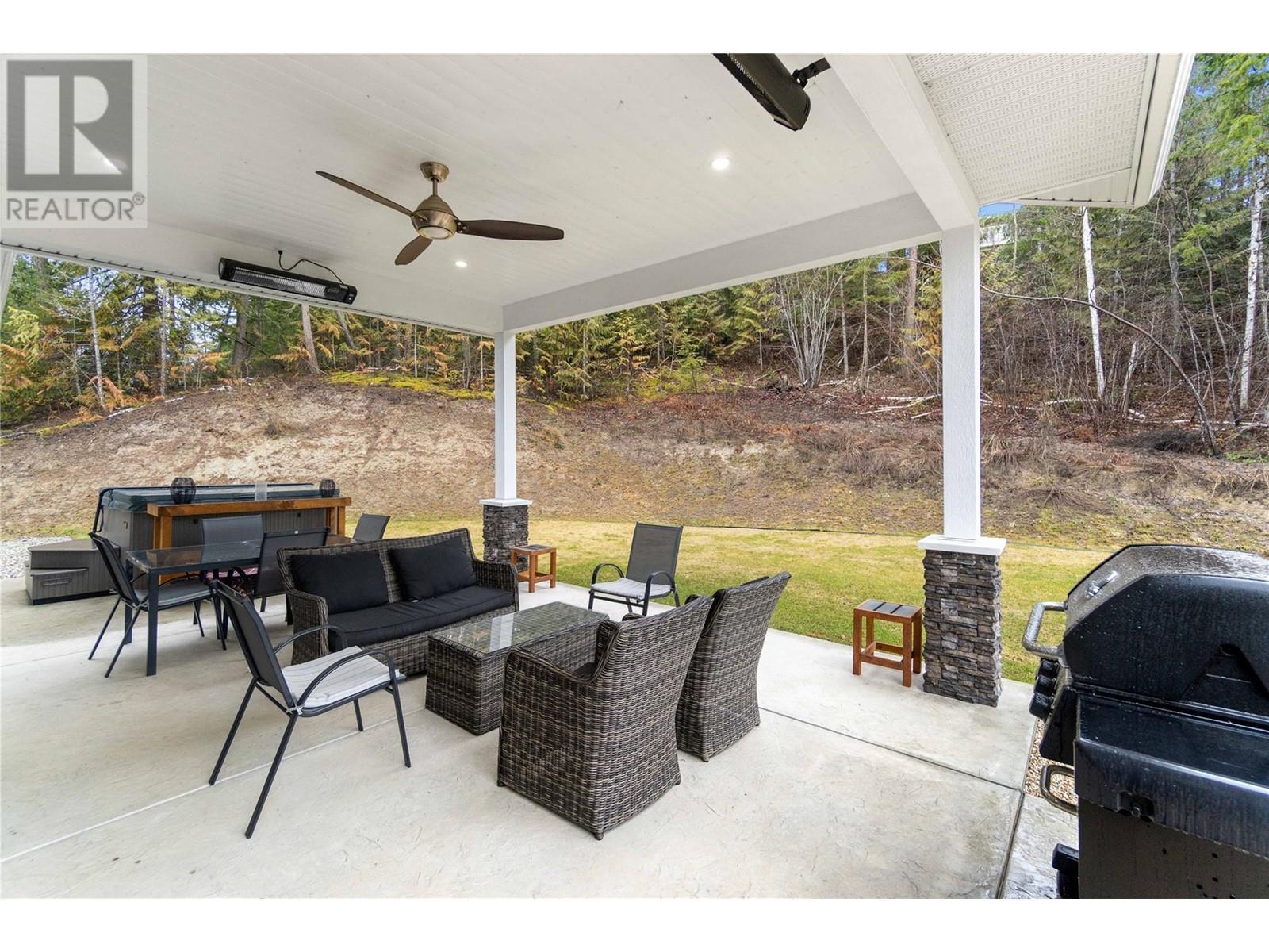 2763 Valleyview Drive, Blind Bay, BC - Outdoor With Deck Patio Veranda