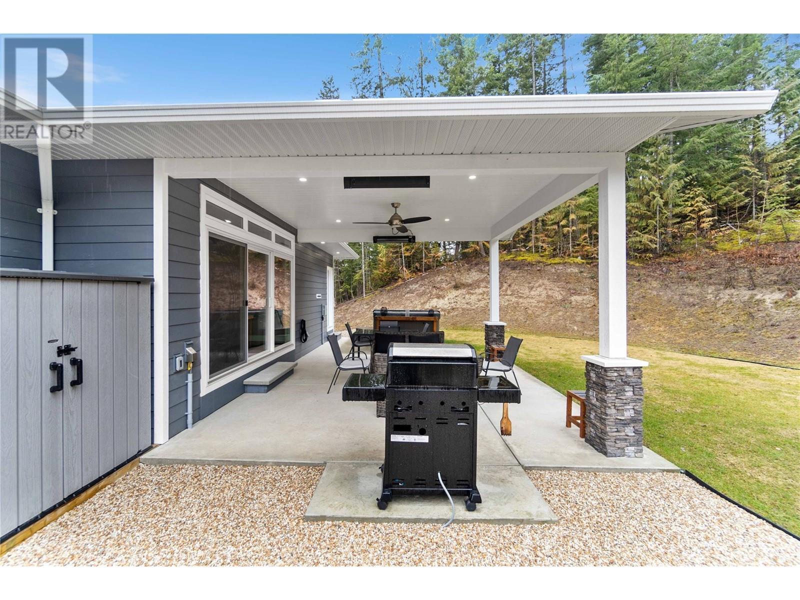 2763 Valleyview Drive, Blind Bay, BC - Outdoor With Deck Patio Veranda With Exterior