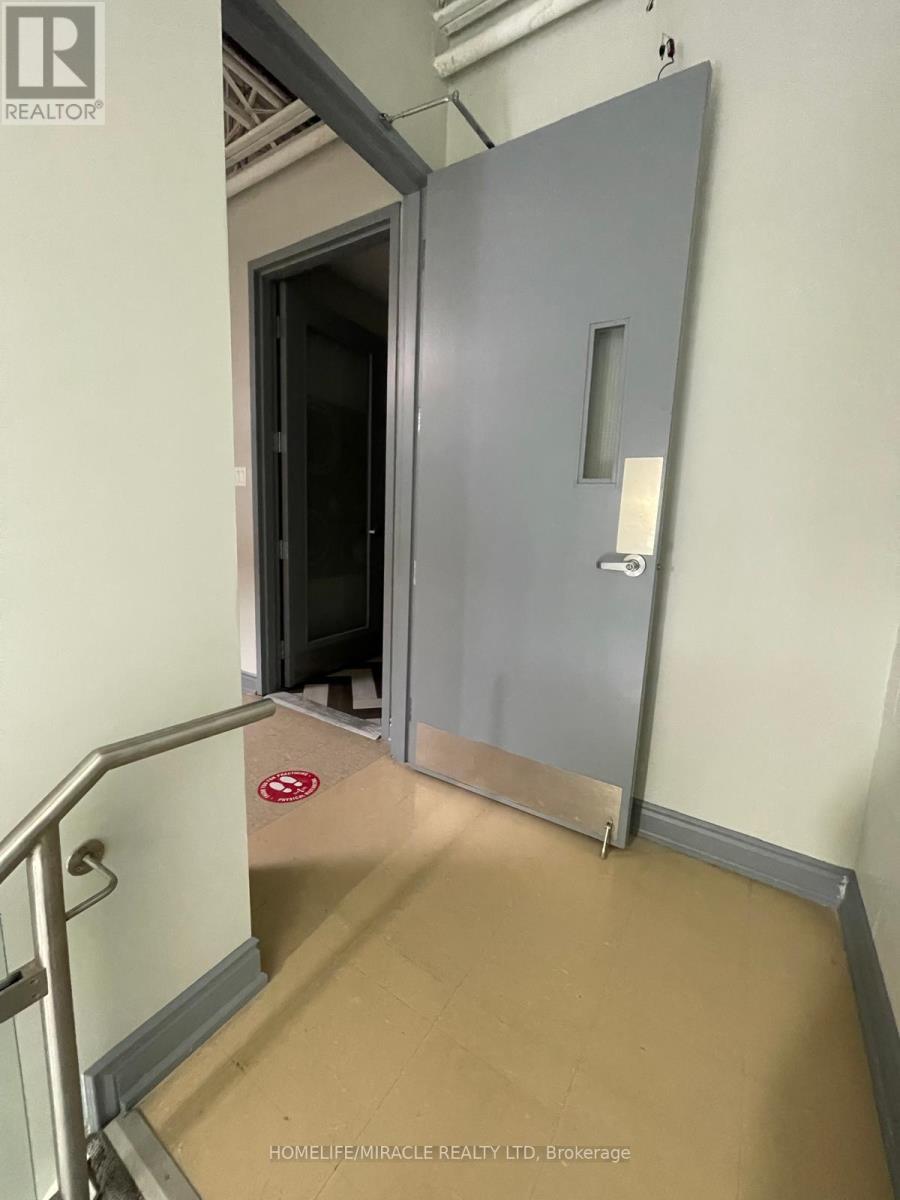 7195 Tranmere Drive, Mississauga, ON