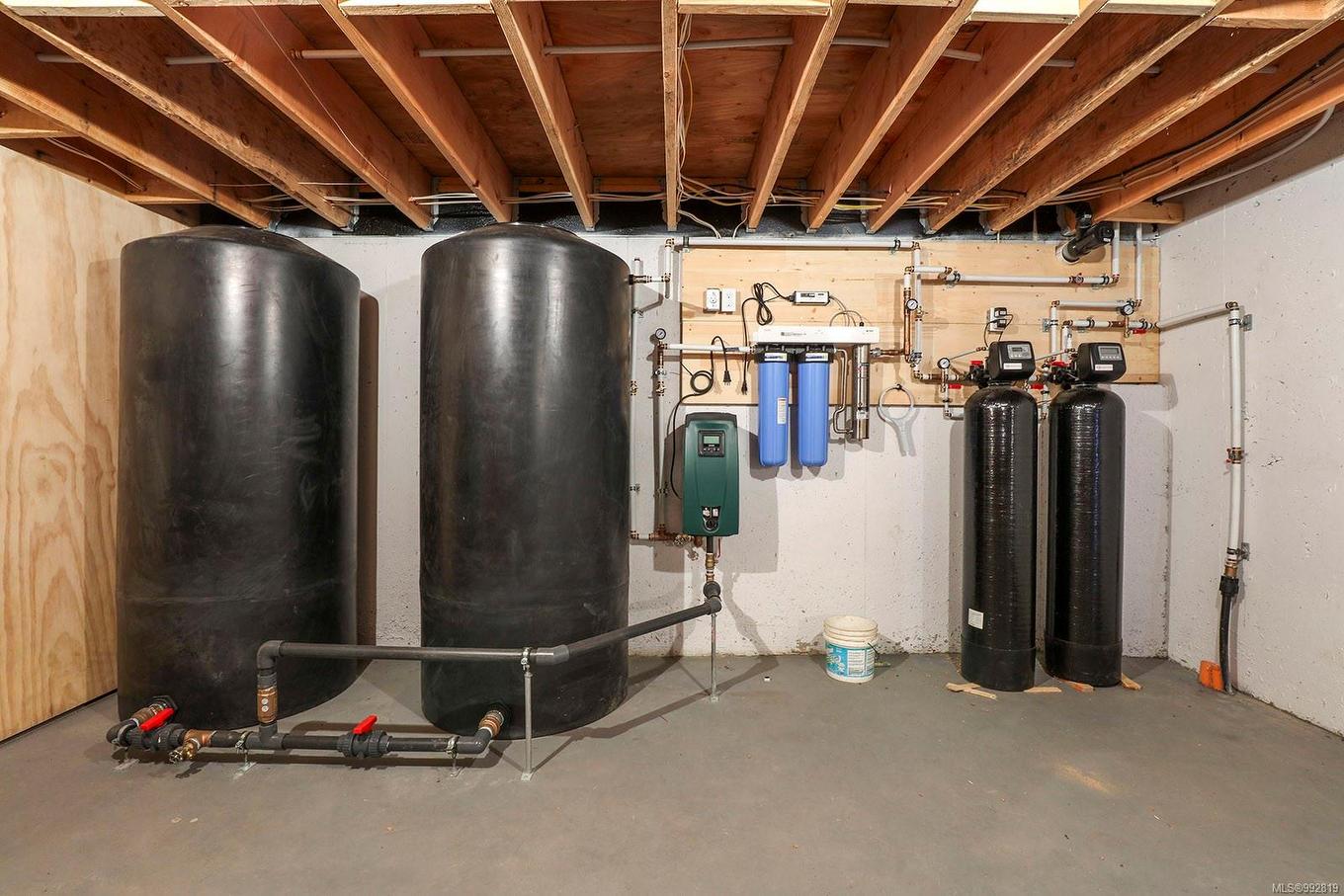 1100 Keith Rd, Qualicum Beach, BC