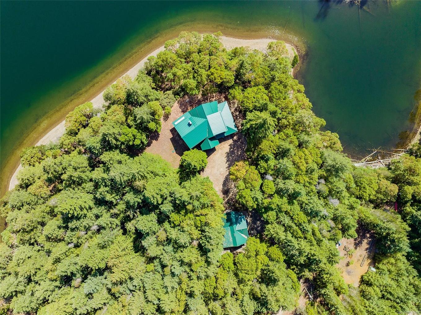 1100 Keith Rd, Qualicum Beach, BC