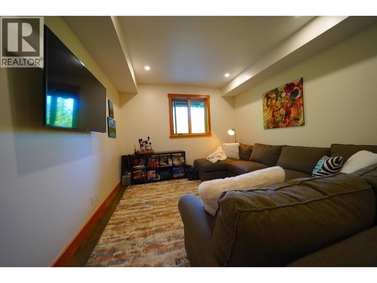 26 Birchgrove Bend, Kaslo, BC - Indoor