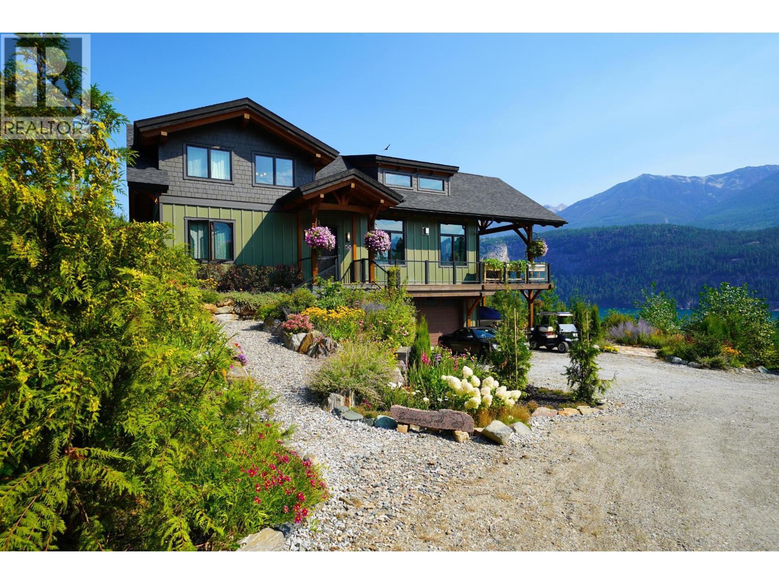26 Birchgrove Bend, Kaslo, BC - Outdoor With Deck Patio Veranda