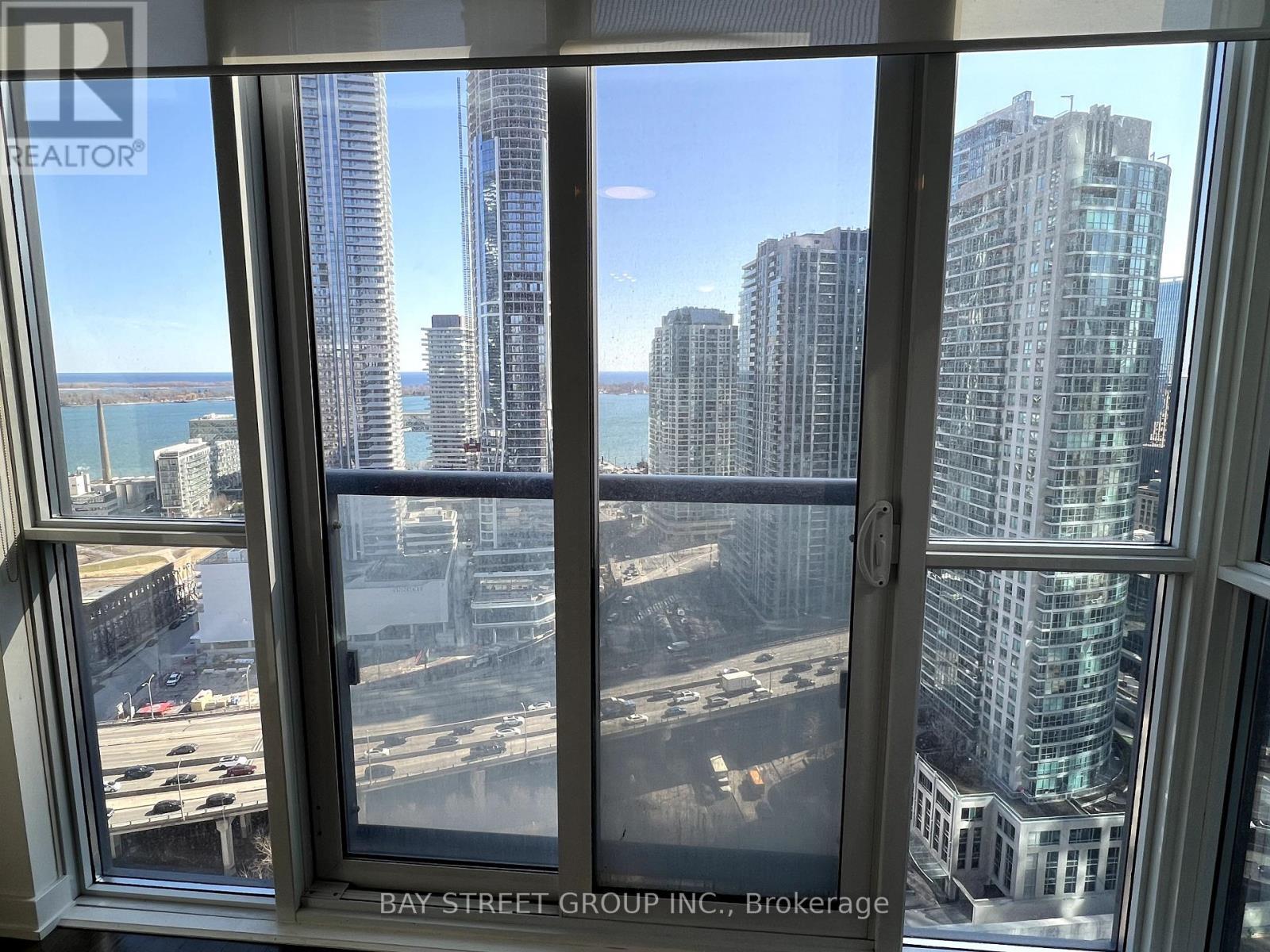 2709 - 1 The Esplanade, Toronto, ON - Indoor Photo Showing Other Room