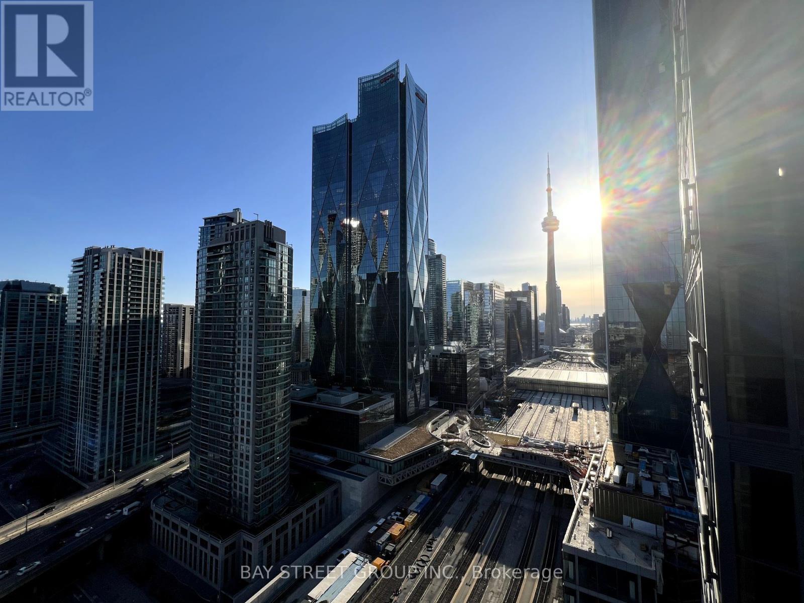 2709 - 1 The Esplanade, Toronto, ON - Outdoor