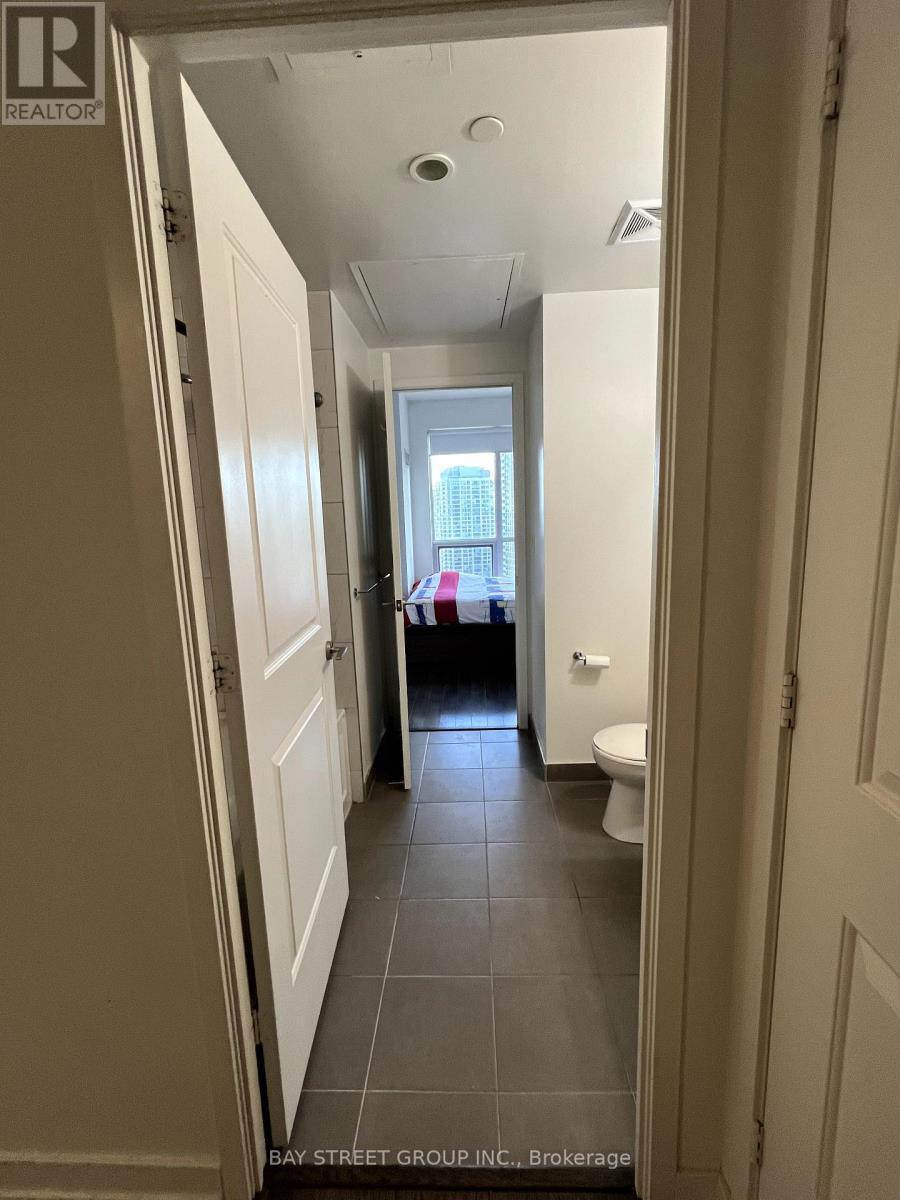 2709 - 1 The Esplanade, Toronto, ON - Indoor Photo Showing Other Room