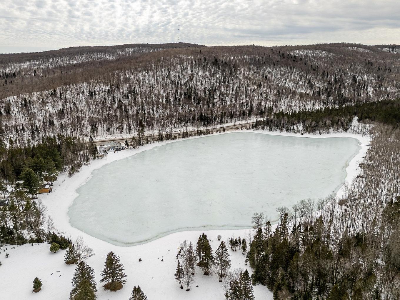 Vue - Route 117 N., Rivière-Rouge, QC