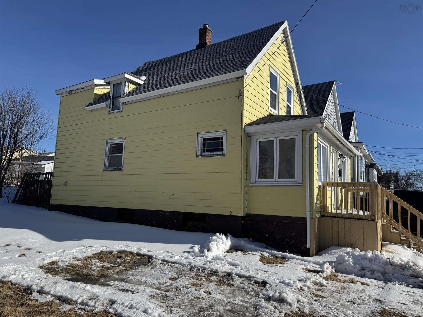 211 Bay Street, Sydney, NS