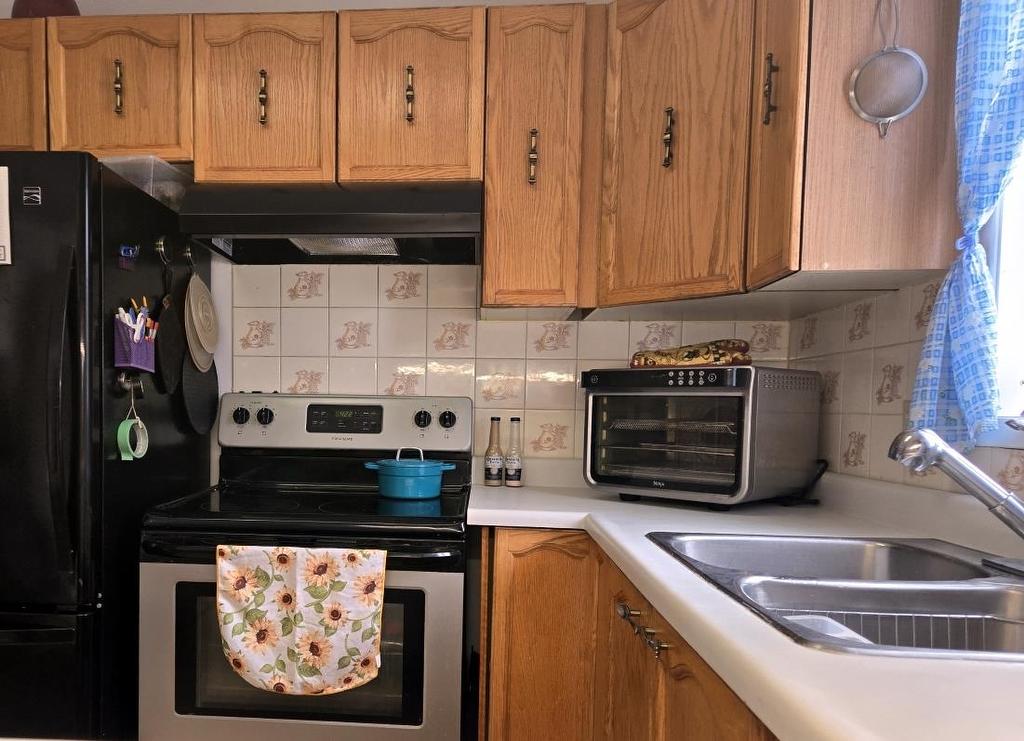 4 Fisher Ave, Manitouwadge, ON