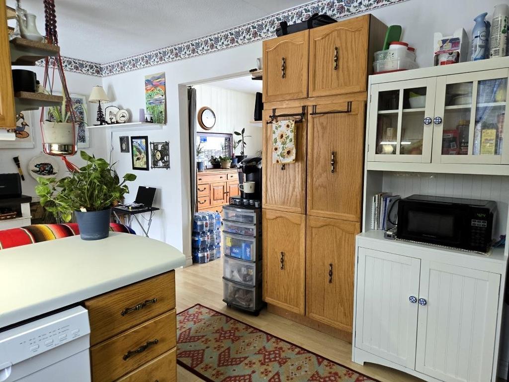 4 Fisher Ave, Manitouwadge, ON