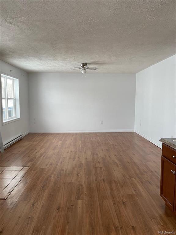 36-38 Cn, Grand-Sault/Grand Falls, NB