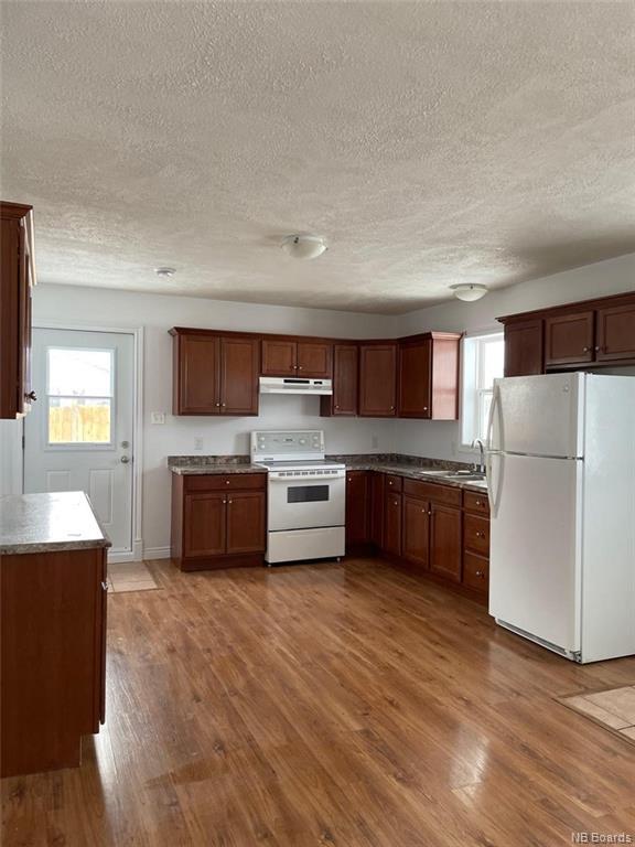 36-38 Cn, Grand-Sault/Grand Falls, NB