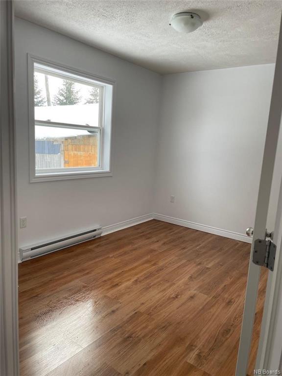 36-38 Cn, Grand-Sault/Grand Falls, NB