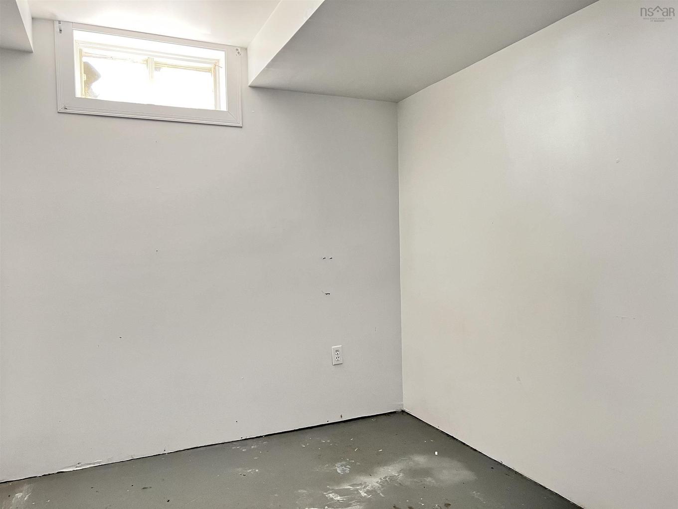 1005 Alma Road, Sylvester, NS