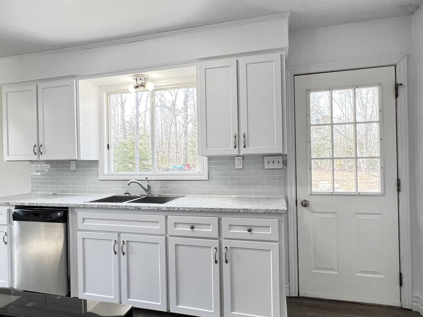 1005 Alma Road, Sylvester, NS