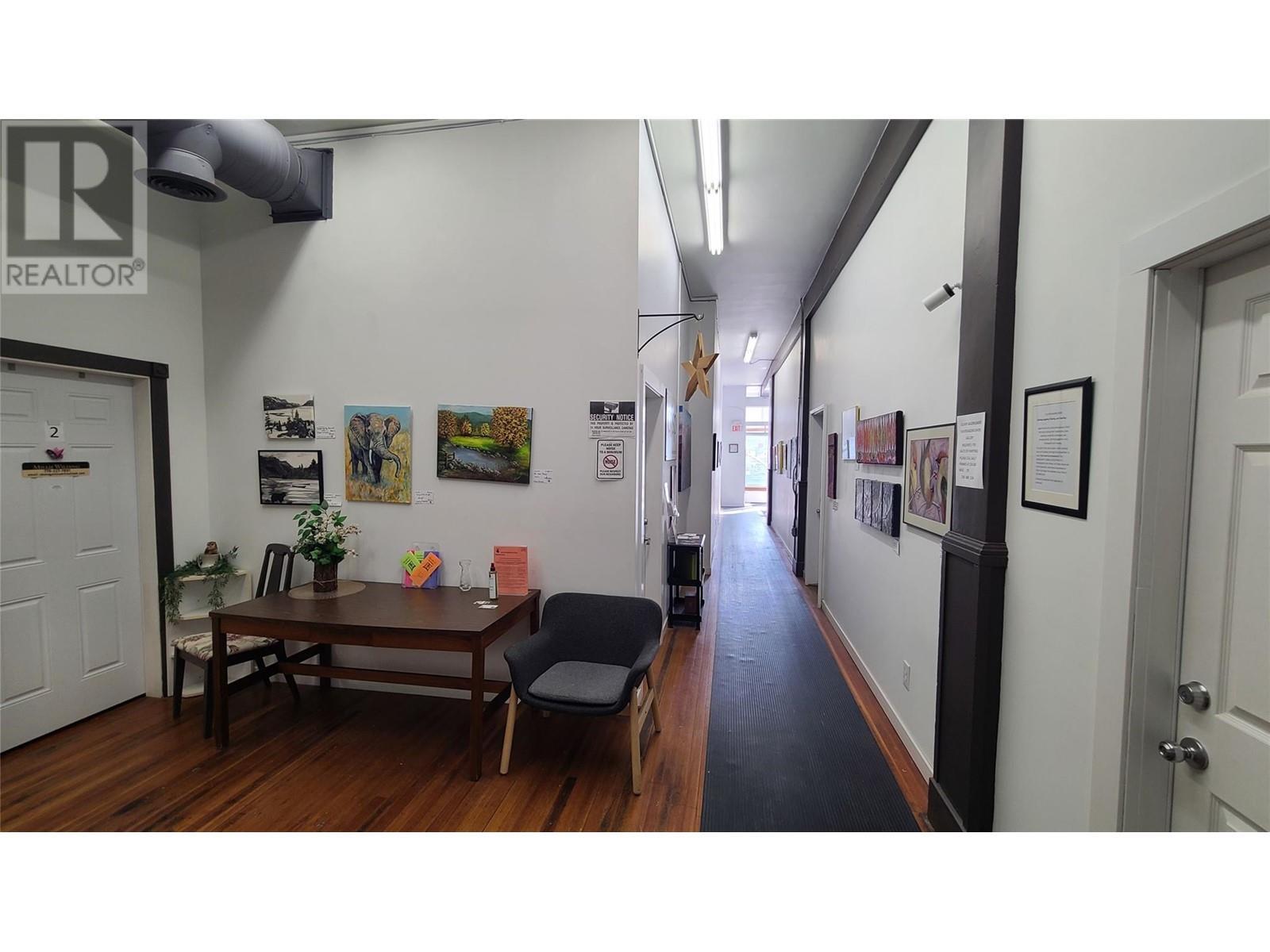 6222 Main Street, Oliver, BC