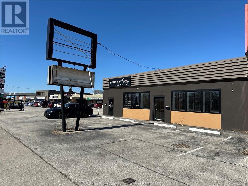 6058 Tecumseh Road East, Windsor, ON