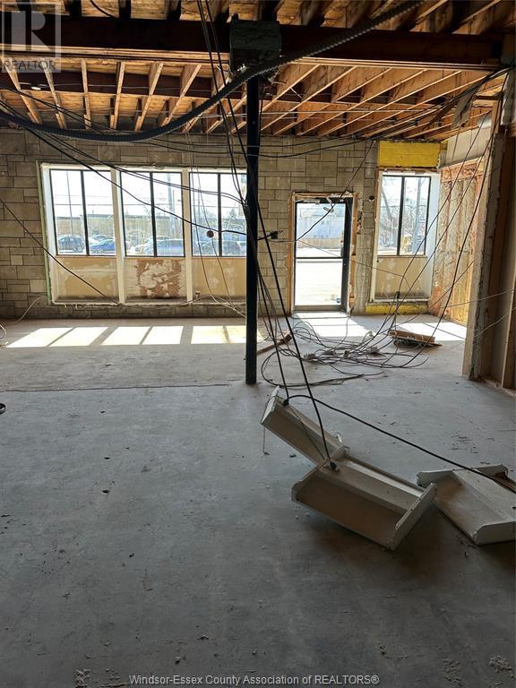 6058 Tecumseh Road East, Windsor, ON