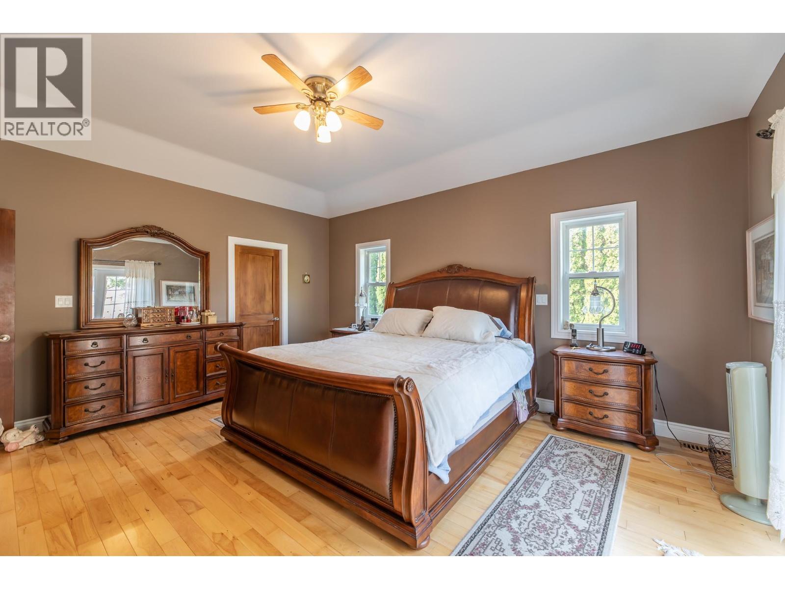Primary Bedroom - 3210 / 3208 Cory Road, Keremeos, BC