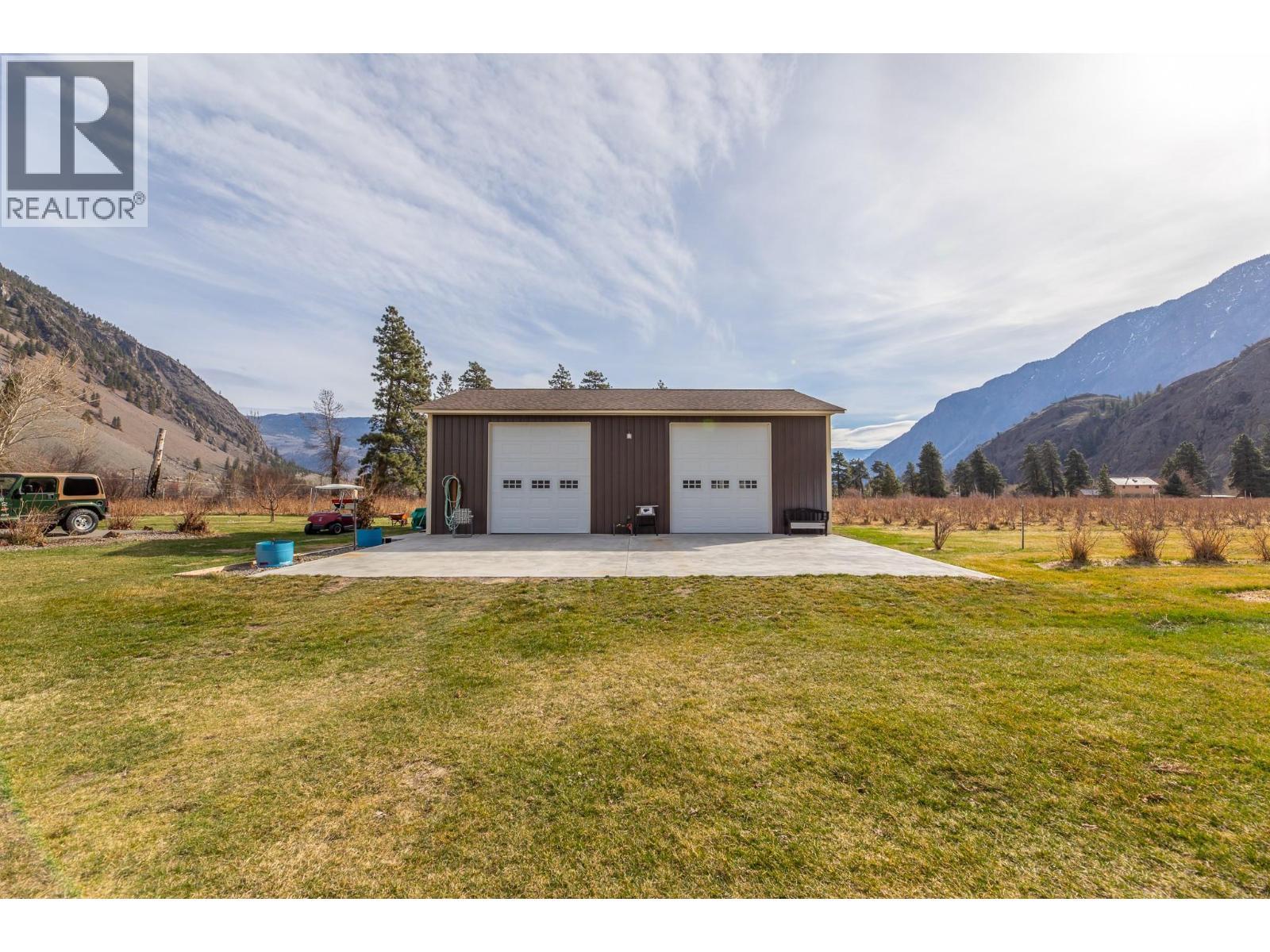 Work shop - 3210 / 3208 Cory Road, Keremeos, BC