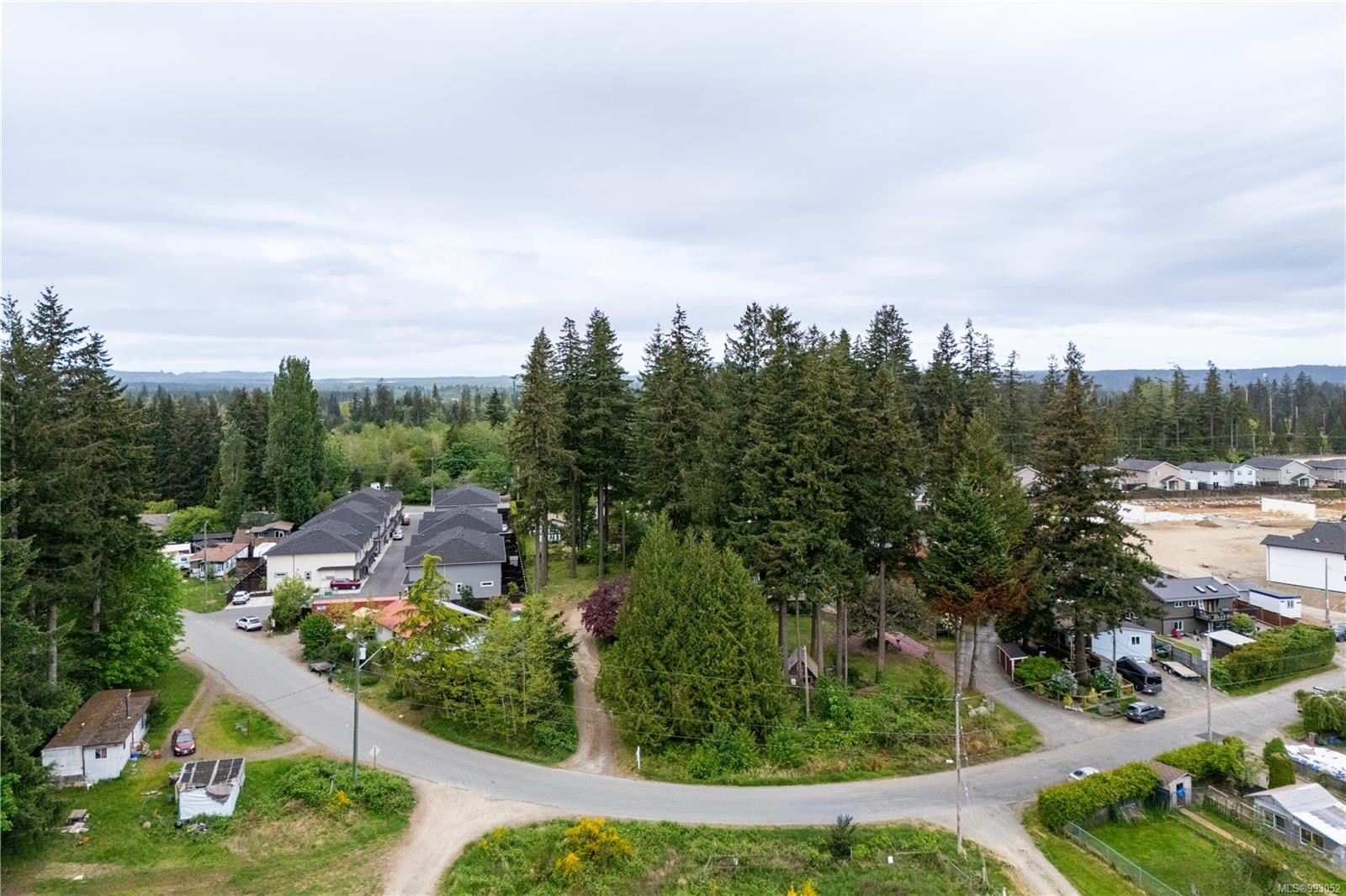 476 Old Petersen Rd, Campbell River, BC