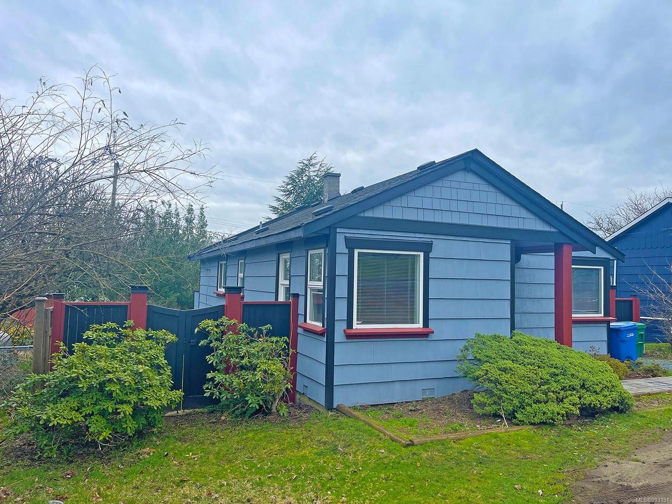 474 & 486 Wakesiah Ave, Nanaimo, BC