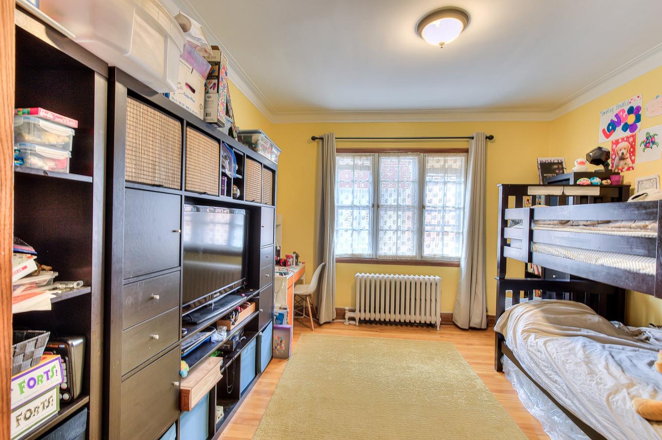 Bedroom - 5325 - 5327 Av. Earnscliffe, Montréal (Côte-Des-Neiges/Notre-Dame-De-Grâce), QC - Indoor